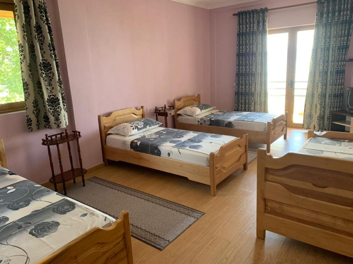 Vila Deni Tushemisht Bagian luar foto