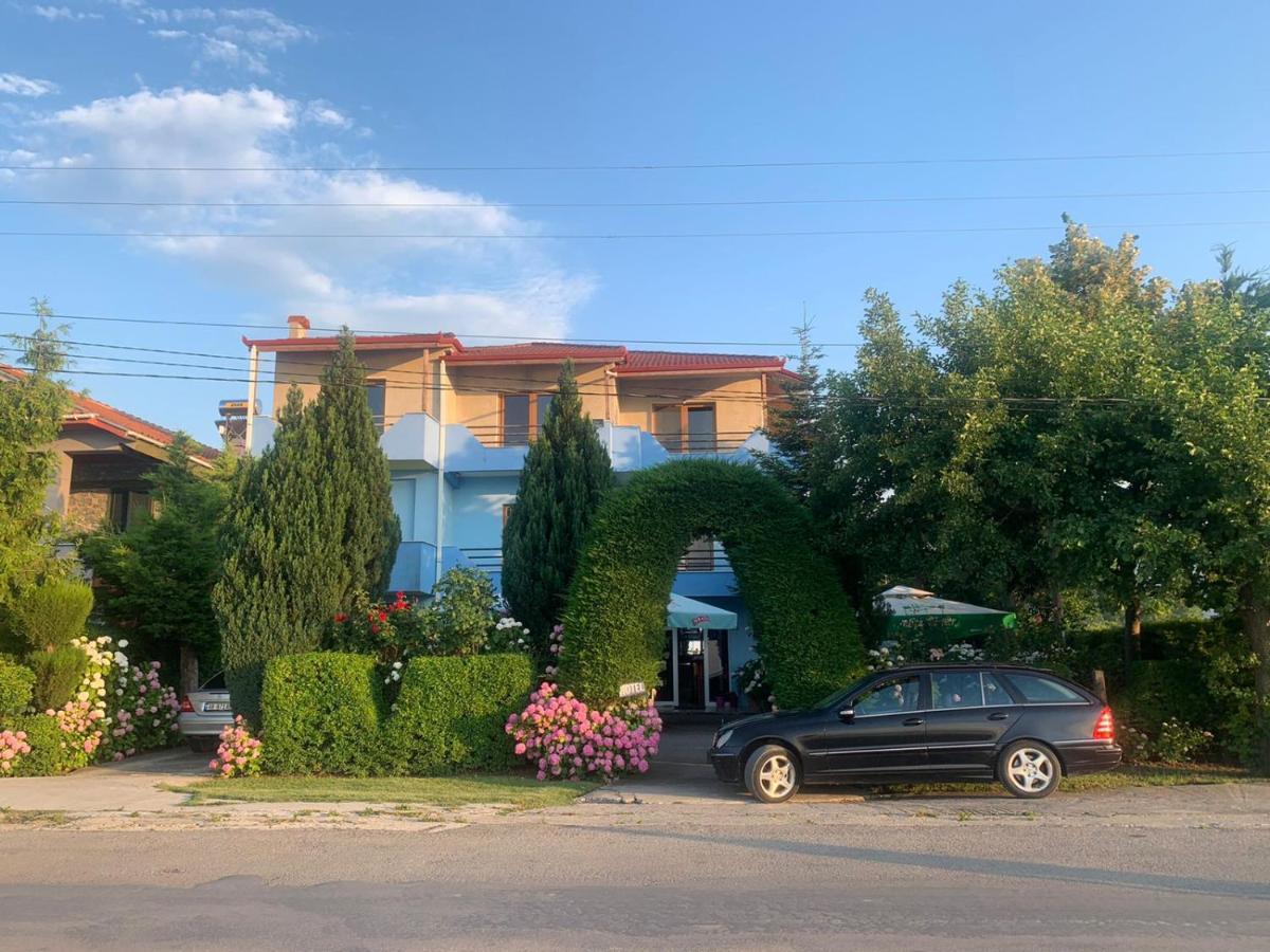 Vila Deni Tushemisht Bagian luar foto