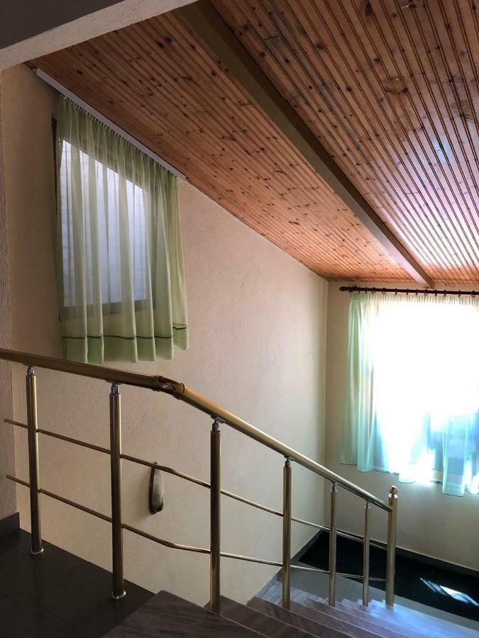Vila Deni Tushemisht Bagian luar foto